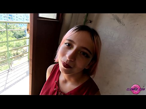 ❤️ Ուսանող Զգացմունքային ծծում է օտարին ծայրամասում ❤️❌ Անալ պոռնո մեզ մոտ